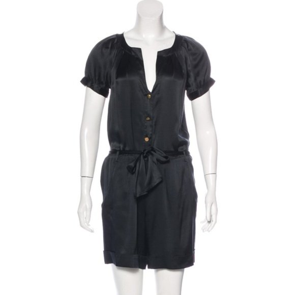 Diane Von Furstenberg Pants - Diane Von Furstenberg Heartie Black Silk Blend Romper Size 8‎